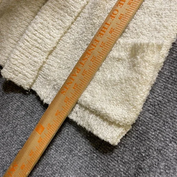 Vintage Women's Le Chois Open-front Fuzzy Knit Cardigan with Pockets - Picture 9 of 10